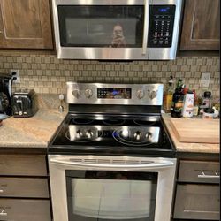 Stainless Steel Kitchen Appliances Bundle 