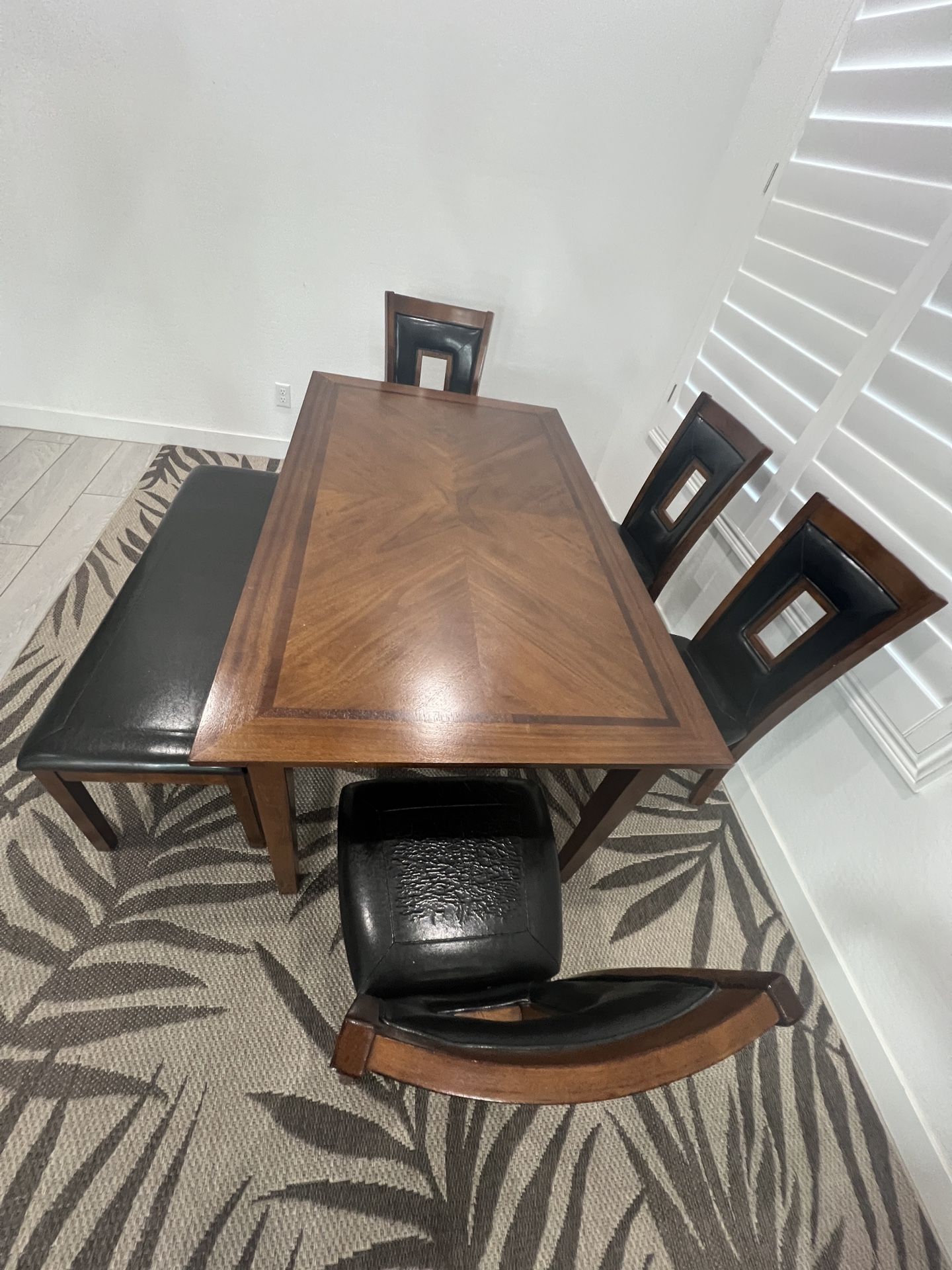 Dinning Table Set