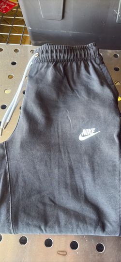 Nike Men’s Black Sweats Size M 