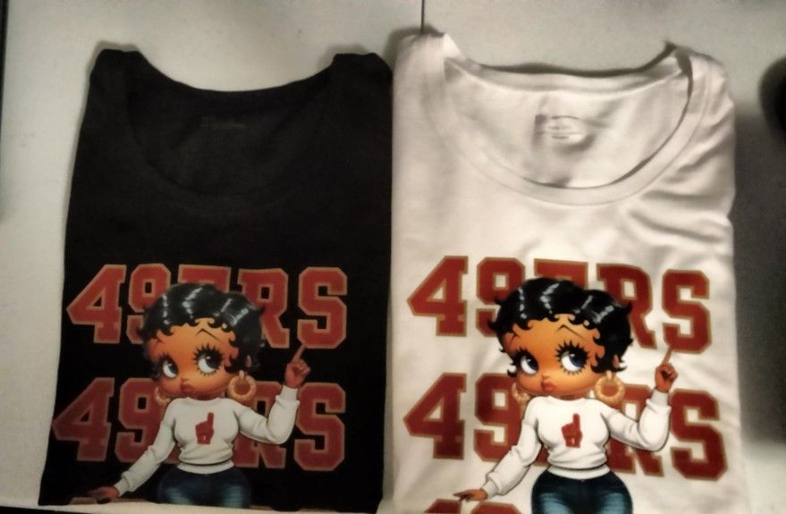 β€οΈπ New Custom Design T-shirts Women's Size XL,2X $18 Each