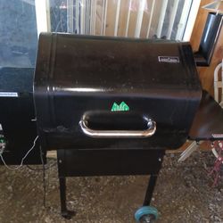 Green Mountain Grills BBQ Pallet Smoker