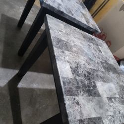2 End Tables 