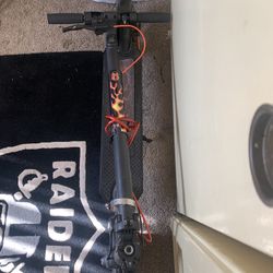 Hiboy S2R Electric Scooter (FOR PARTS ONLY)