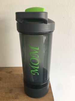 Topia LTD. Mom Shaker Bottle Protein Powder