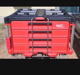 Milwaukee 4-Drawer Packout (NEW)