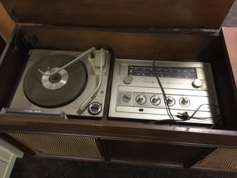 Mid Century Walnut Buffet Bar
