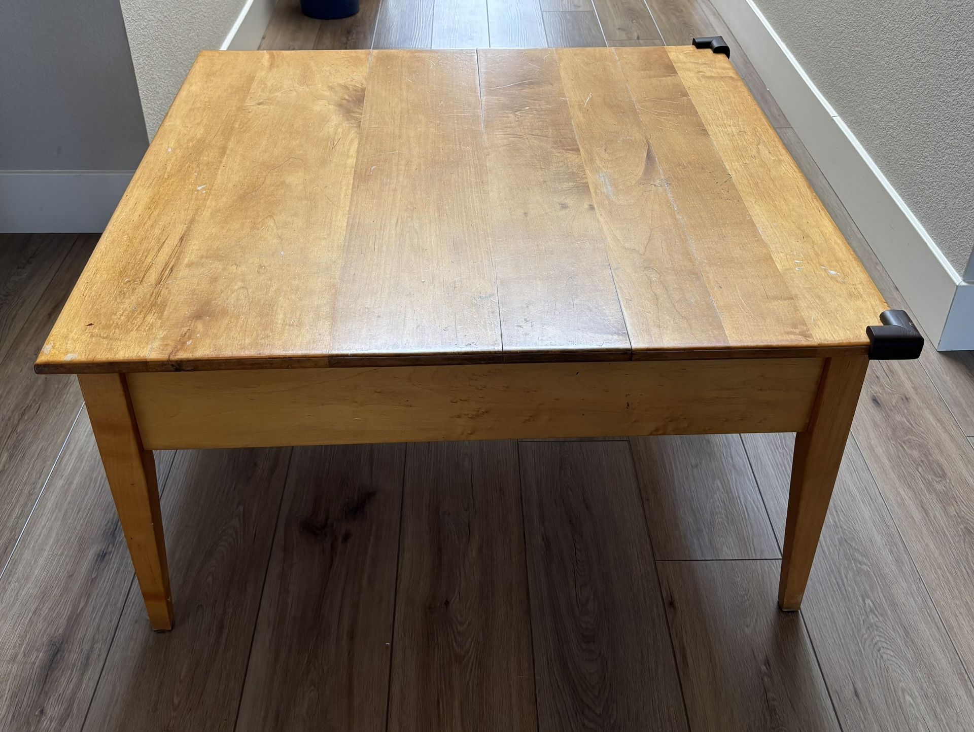 Solid Wood Coffee Table 