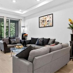 Living Room Set (2 Leather Sofas + 2 Glass Tables)
