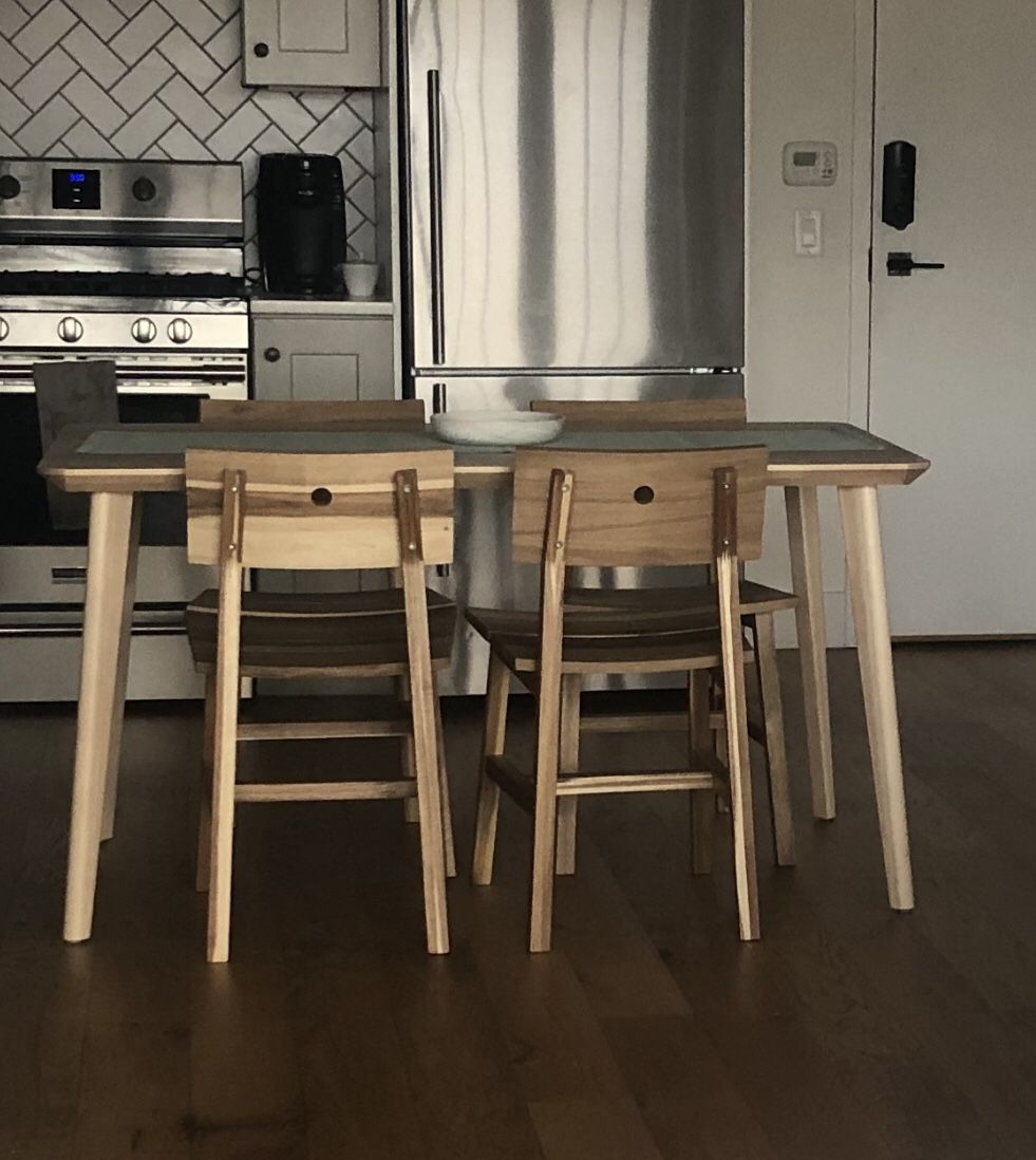 IKEA lisabo kitchen table and 4 skogsta chairs