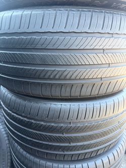 (2) 255/40R21 PAIR OF USED TIRES MICHELIN 50% LIFE !!