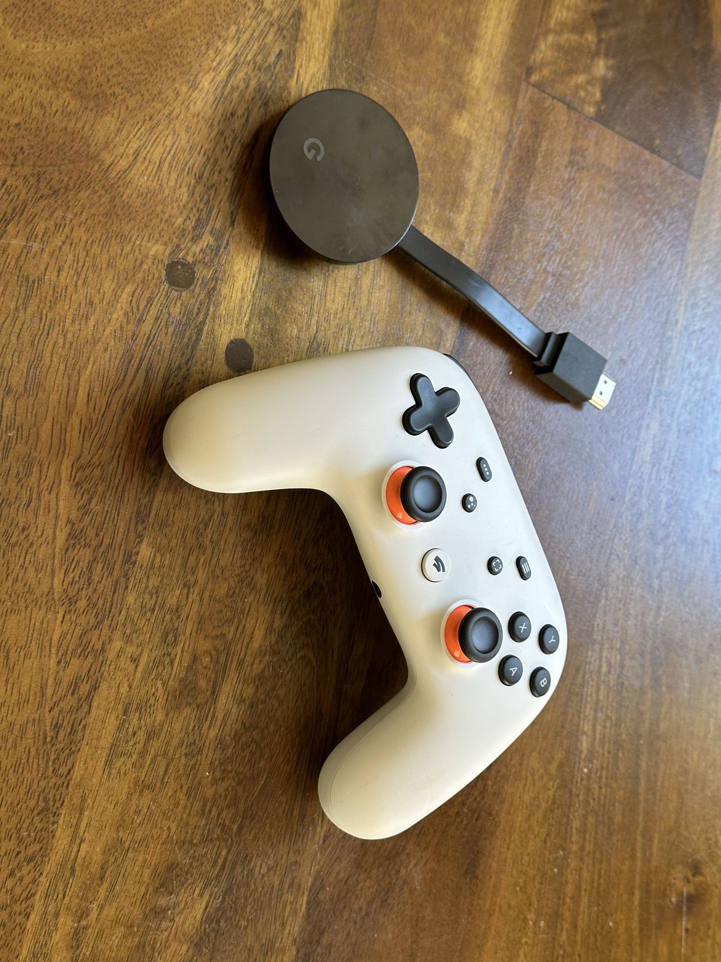 Google Chromecast Ultra and Stadia Controller