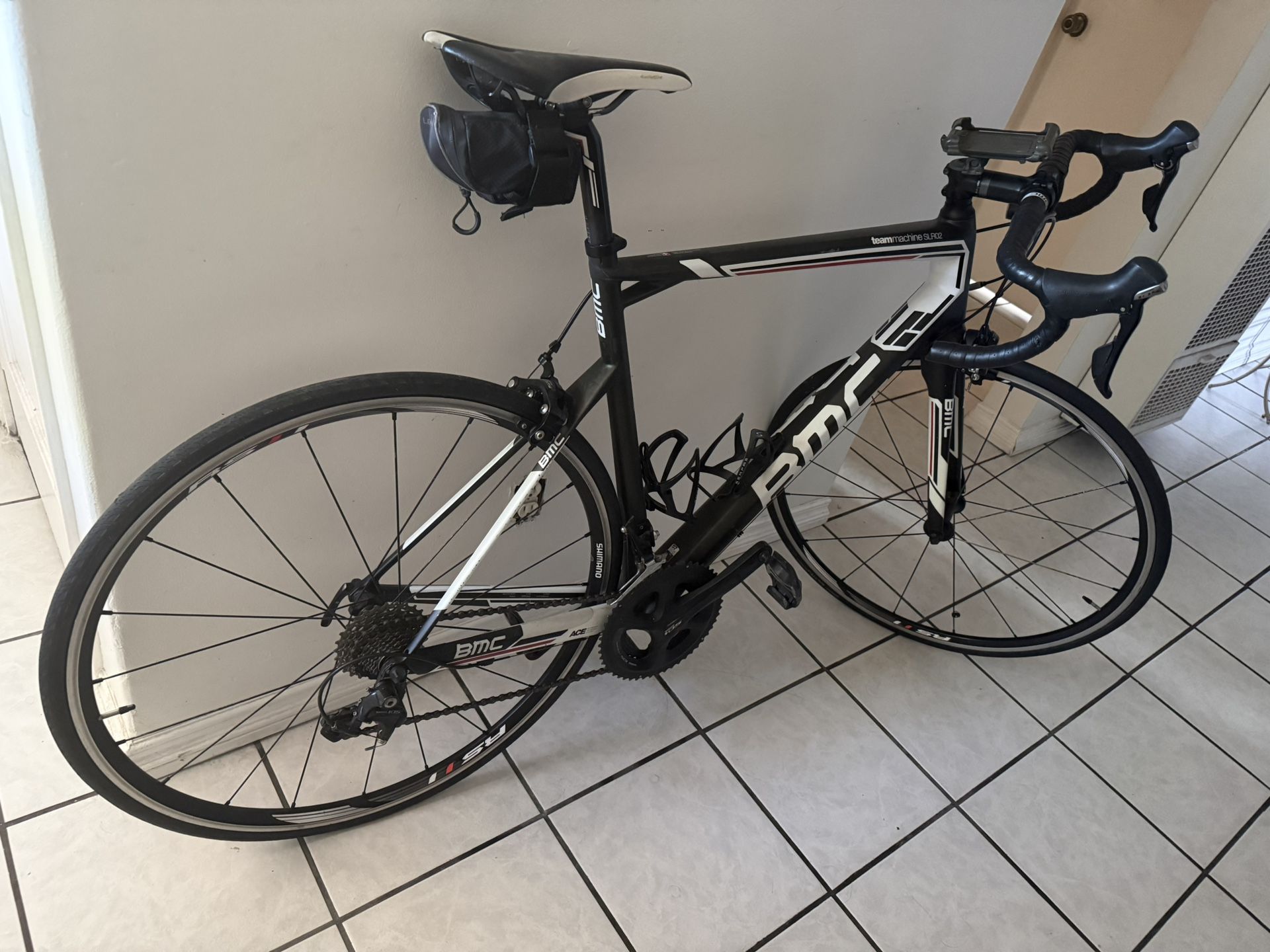 2017 BMC SLR02 Road Bike