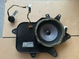 Lexus Gs300 Or Gs430 Front Speakers