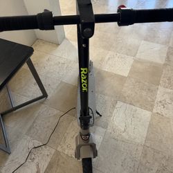 Razor Electric Scooter 