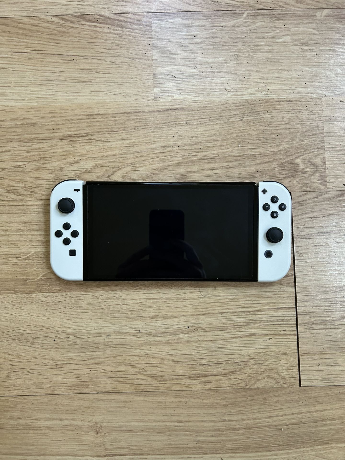 Nintendo Switch OLED + Micro SD Card