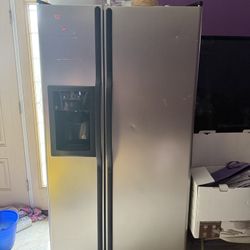 LG Fridge Refrigerador 