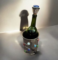 Modern Stainless Steel Wine Bottle Chiller/Decorative Bottle/Stopper