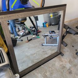 Mirror - Espejo