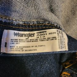 Wrangler 38x34 