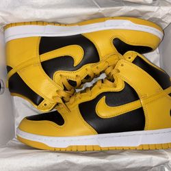 Wu Tang Nike Dunk High Size US 9M