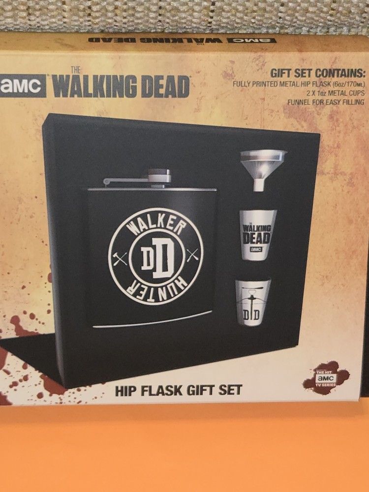 AMC Walking Dead Hip Flask Gift Set Metal 6oz