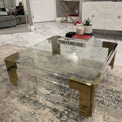 GLASS COFFEE TABLE