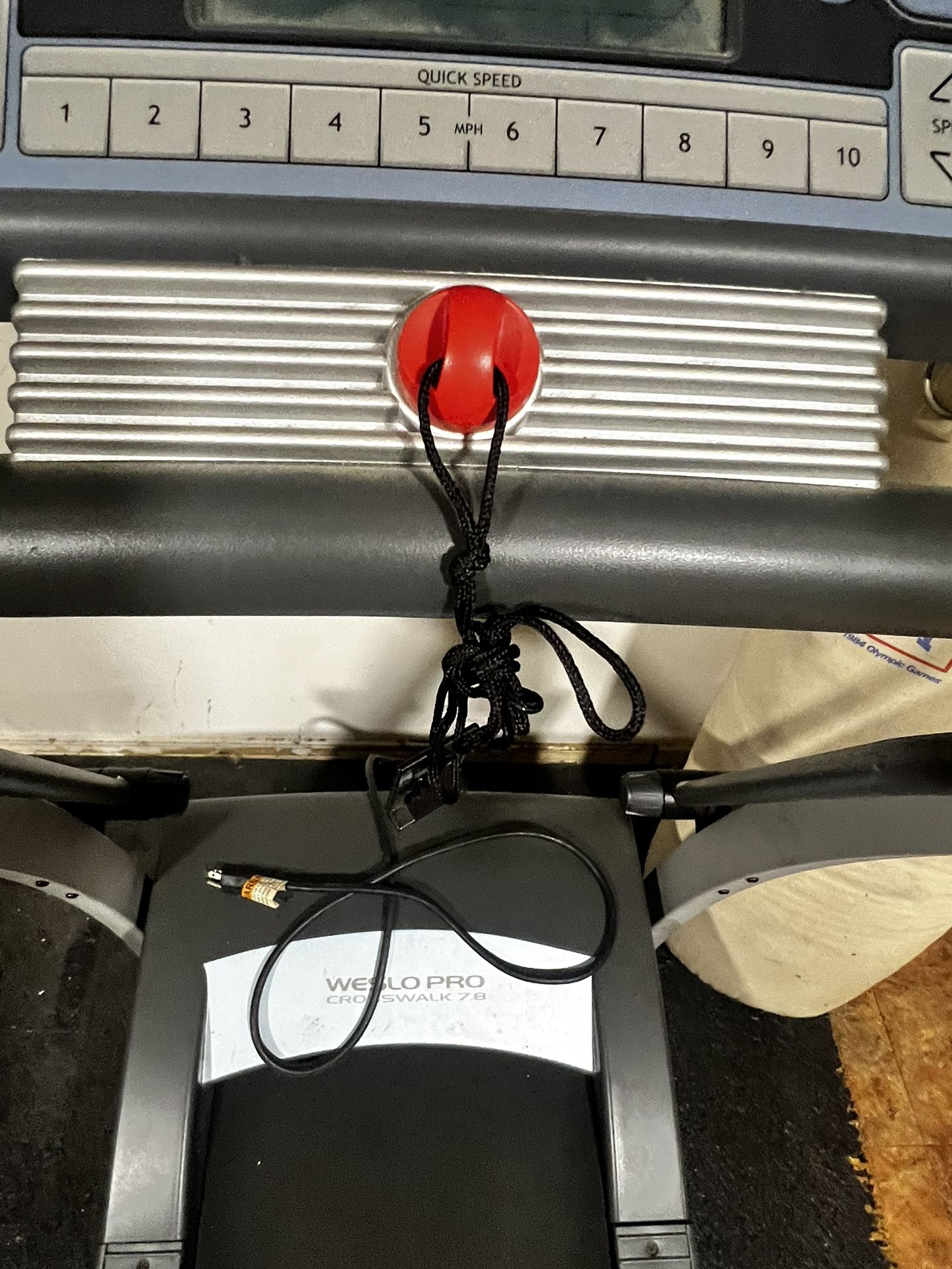 weslo lo pro treadmill crosswalk