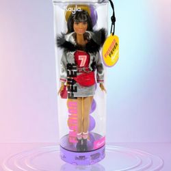 NEW Vintage 2004 "FASHION FEVER"  Kayla- #H0662