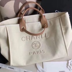 Chanel Tote Bag