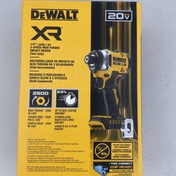 XR High Torque Impact Driver DCF860B (Tool Only)