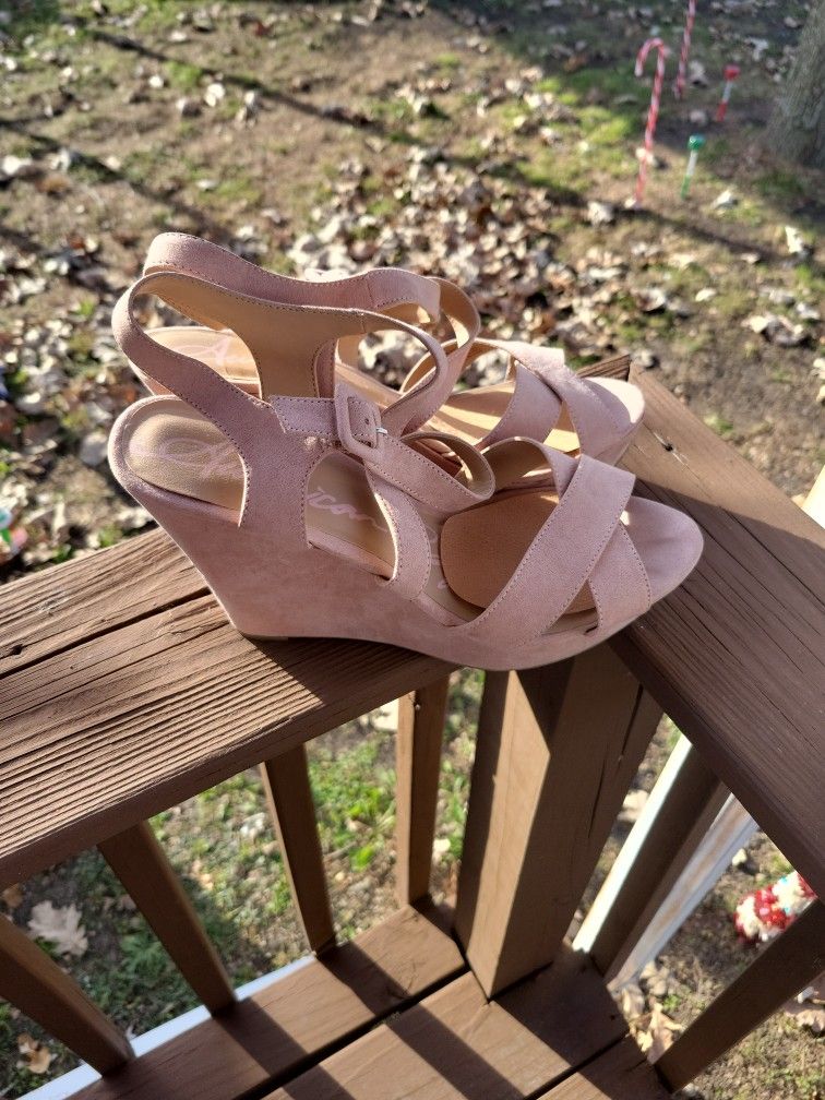 Powder Pink Wedge Heel 