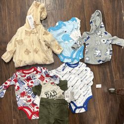 31 PIECE BRAND NEW BABY BOY CLOTHES