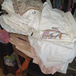 Pillow Case 2 For 1 Dollar 