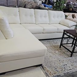 DONLEN White Air Leather Sectional Livingroom Set
🔸We have Finance
🔸Not Check Credit
Same Day Delivery⛵
💢