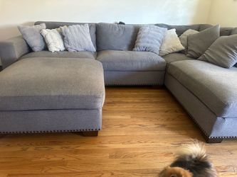 Island sofa with Ottoman