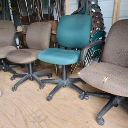 Office Chairs 