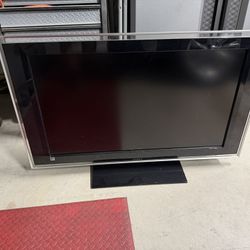 Sony Flatscreen Monitor - 40 Inch