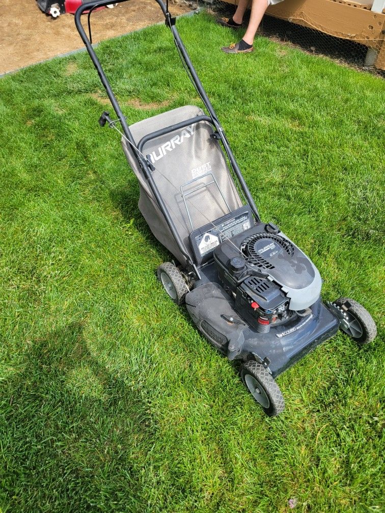 Murray 20 Inch 5.5 HP Lawn Mower With Side Shoot And Bag Combination Briggs & Stratton Full Tune-up