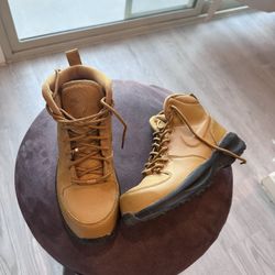 Boys Nike Hiking Boots 