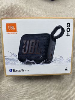 JBL Go 4 - Ultra-Portable, Waterproof and Dustproof Bluetooth Speaker, Big Pro Sound with Punchy bass, 7-Hour Built-in Battery, (Black) BRAND NEW SEA
