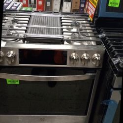 GE P2S930SELSS 5.6 Cu. Ft. Stove Range  H7