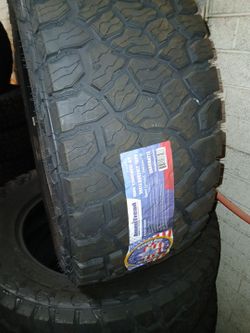 New set of tires 35 12.50 20 AMERITREAD AT