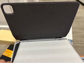 Wireless keyboard case