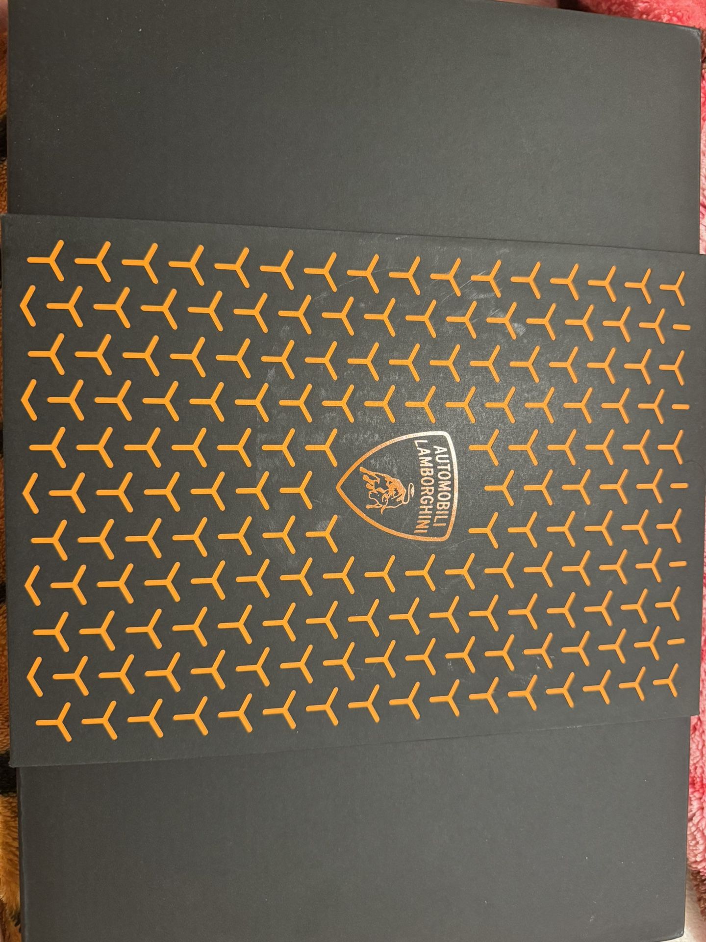 Razer Blade 16 x Automobili Lamborghini 4090 Laptop