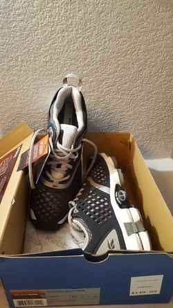 Men's Reebok sneakers/shoes size 8