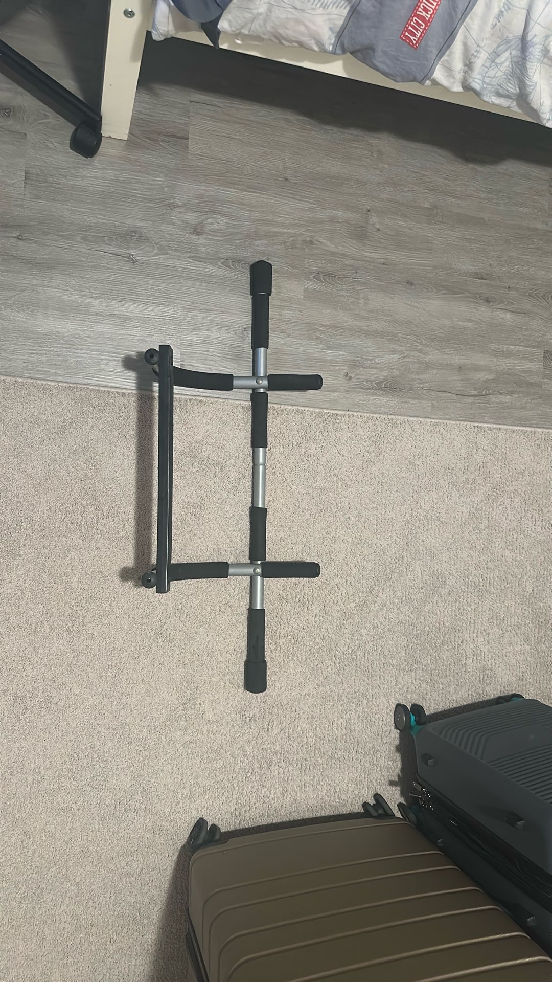 Almost Brand New Pull Up Bar 