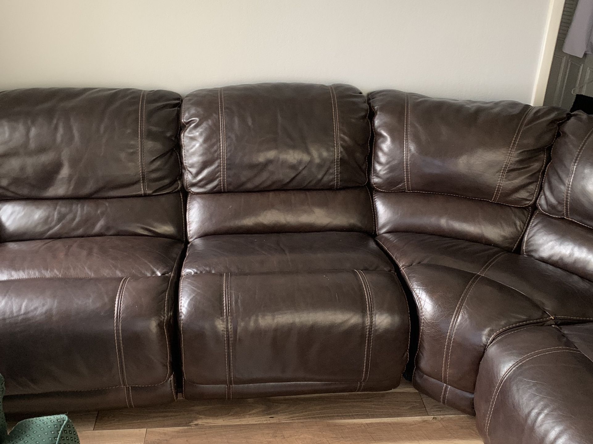 Sofá Sectional Reclinable