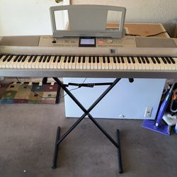 YAMAHA (DGX-505) 88-Key Portable Grand Electronic Keyboard w/Sheet Music Holder, Sustain Pedal & Stand For Sale!!!