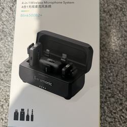 Saramonic 4-in-1 Wireless Microphone System