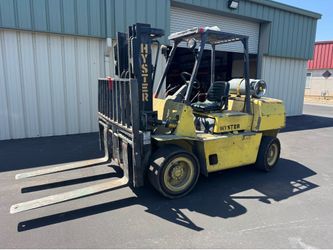 Hyster forklift 8000 lb